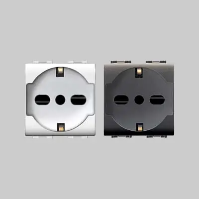 Dagaanbieding PRESA ITALIANA/TEDESCA ‘MYLIFE‘. Modello PRESA ITALIANA/TEDESCA ‘MYLIFE‘ 10/16A 250V 2P+T - Grigio