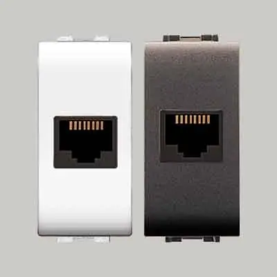 Presa telefonica RJ11 Plug 6/4 Elettrocanali serie My Life. Compatibile con serie Livinglight BTicino Tijdelijk Beschikbaar