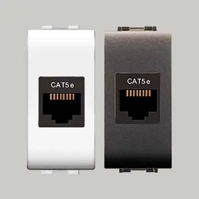 Finale Uitverkoop Presa telefonica RJ45 Cat 5e UTP Elettrocanali serie My Life. Compatibile con serie Livinglight BTicino