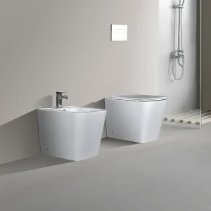 Weekendaanbieding Sanitari a terra filo muro, linea squadrata