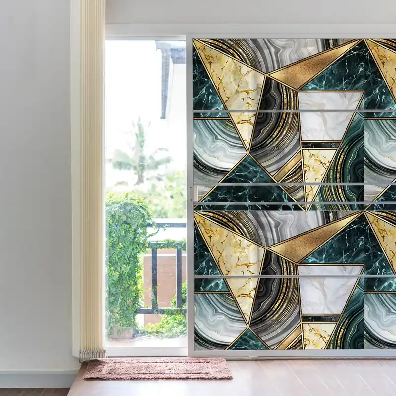 Pellicola adesiva per vetro Marmo verde e oro - 60x100 cm Flitsaanbieding