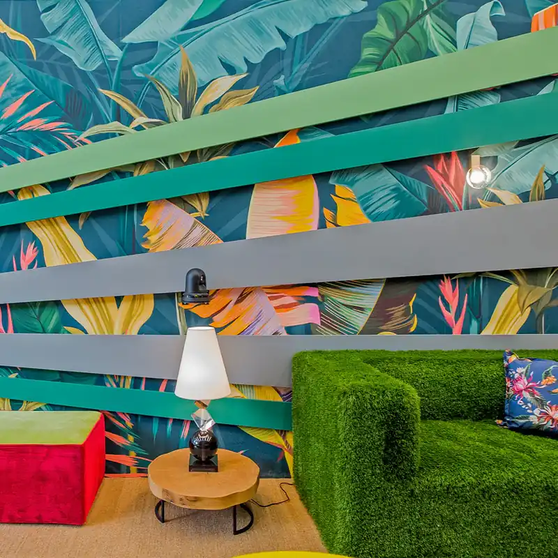 Carta da parati Colorful banana leaves - TNT Effetto Muro / 100x300 cm Seizoensaanbieding